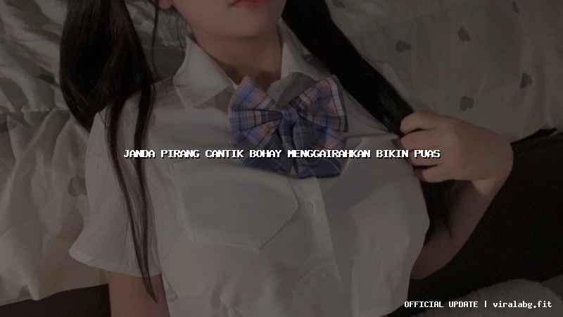 janda pirang cantik bohay menggairahkan bikin puas