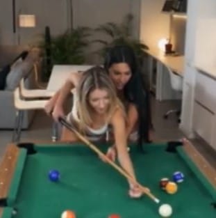 Archive: Video viral jilbab jadi sorotan media nasional  _  full movie **Hotel) [Siang Ini]